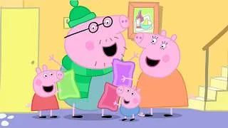 Thumbnail: Peppa Pig Playground 🐽 | Staying Warm In The Winter Snow | Peppa Pig Full Episodes