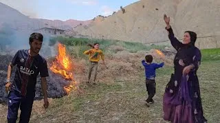 Thumbnail: Trip to the farm: Family's effort in harvesting fodder with a machine!