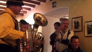Thumbnail: Lustiges Beisammensein mit dem Christof Innerhofer-Fanclub in Gröden
