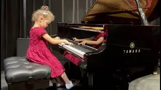 Thumbnail: 4 year old, Wins 1st place at World Competition with Fur Elise by Beethoven