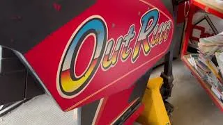 Thumbnail: It's a STUNNER! Sega's Outrun Deluxe Arcade Machine...