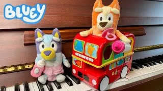 Thumbnail: Baby Bluey and Baby Bingo Smelly Nappy Change 💩