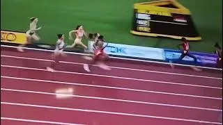 Thumbnail: Faith Kipyegon shows class & leadership!While leading the women’s 1500m semi-final.