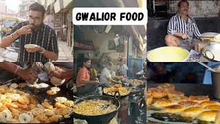 Thumbnail: Gwalior Street Food | Bahadura Sweets, S.S Kachoriwala, Chotelal Samosa and More