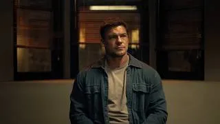 Thumbnail: det er faktisk umulig å imponere denne fyren😭 Reacher sesong 4 er nå ute på Prime Video!