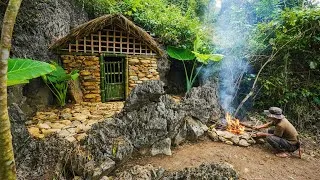 Thumbnail: I returned to the rainforest and built a stone house with a grass roof to survive the heavy rains