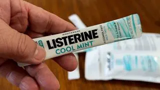 Thumbnail: Listerine Cool Mint Single-Use Mouthwash Sachets