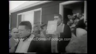 Thumbnail: Photo of Virgin Mary Miraculously Weeps in Long Island 1960