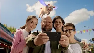 Thumbnail: Gregor Punchatz Commercial Reel 2025
