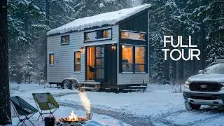 Thumbnail: This Ultra Modern Tiny House Is Small but Absolutely Stunning
