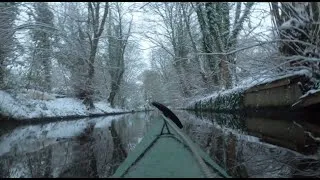 Thumbnail: Paddling in Hamburg's Winter on Alster - Theme of The Hours 2002 (Philip Glass)