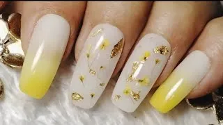 Thumbnail: ✨Easy Inbuilt Nail Art Design for Beginners | Flower & Gold Foil Nails| nail art designs 💅🏡 #nailart