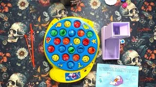 Thumbnail: Fish frenzy! Shark group play