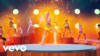 Thumbnail: Doja Cat - Women (Official Fortnite Music Video) Fortnitemares 2025 | Women Fortnite Emote