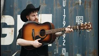 Thumbnail: Raine Christian - SILVER TONGUE (Acoustic Performance)