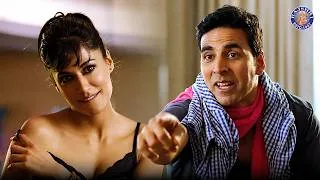 Thumbnail: स्टूडेंट का पढाई में ध्यान लगे करके टीचर ने खेल खेला | Desi Boyz Comedy Scene | Akshay, Chitrangada