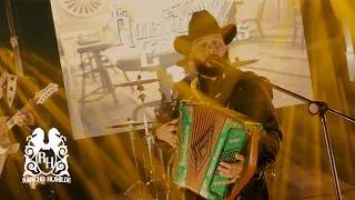 Thumbnail: Los Nuevos Escoltas - CORAJE EN MI MIRADA [En Vivo]