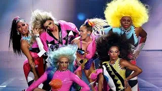 Thumbnail: Miley Cyrus - Dooo It! | 2015 MTV VMAs.