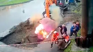 Thumbnail: TOP10 | Excavators VS High Voltage Cables.