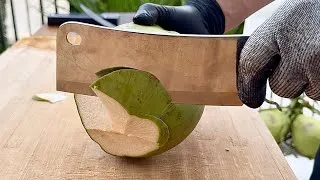 Thumbnail: 🥥 Coconut Cutting Satisfying ASMR NO.67 [4K][60FPS][HDR]