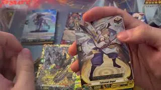 Thumbnail: Cardfight Vanguard 15th Anniversary - Legendary Vanguards Booster Box Opening - 1