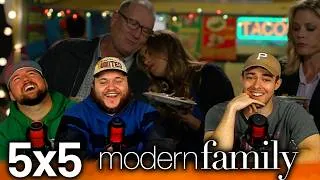 Thumbnail: BEST DINNER EVER!!! | Modern Family 5x5 'The Late Show' First Reaction!
