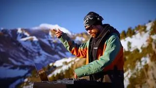 Thumbnail: Ben Böhmer, RÜFÜS DU SOL, Adriatique | Sunset Mix in the French Alps | by V.A.L for RESONANCE