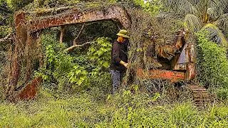Thumbnail: Genius Mechanic Restores an Abandoned KOMATSU 30 After Years of Neglect | Complete Restoration