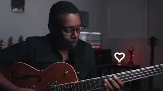Thumbnail: Listen to the Beautiful Sound of This Hollow-Body Bass