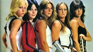 Thumbnail: Cherry Bomb - The Runaways
