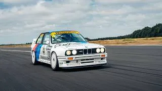 Thumbnail: Flat Out in a Touring Car Icon