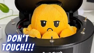 Thumbnail: The Octopus Useless Box – A Battle You Can’t Win!