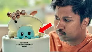 Thumbnail: Human vs Octopus Useless box & Octopus vs Octopus