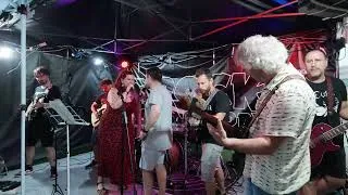 Thumbnail: FITO & FITIPALDIS - Entre dos mares [FULL BAND LIVE COVER]