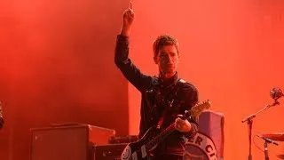 Thumbnail: Noel Gallagher slams Phil Collins and Sting