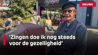Thumbnail: Roelie (87) en zijn muziekfiets zijn al jaren een begrip in Emmen