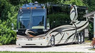 Thumbnail: Wholesale Deal on a Prevost Liberty Coach H-3 Double Slide for $549k! 