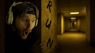 Thumbnail: Austin Tyler Fell Into The BACKROOMS...