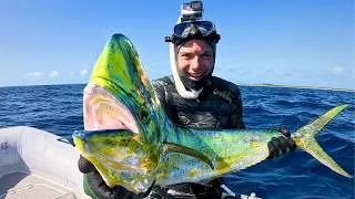 Thumbnail: 2 DAYS spearfishing REMOTE ISLANDS (Catch & Cook) Ep. 30