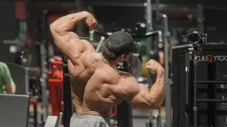 Thumbnail: Early Lifter Gets The Pump - Arms 