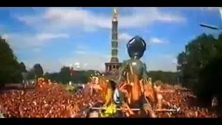 Thumbnail: Love Parade 2001