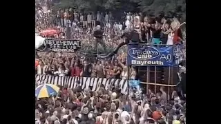 Thumbnail: Love Parade 1998
