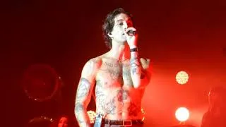 Thumbnail: Damiano David  - Talk To Me  15 09 25 Amsterdam Funny Little Fears World Tour