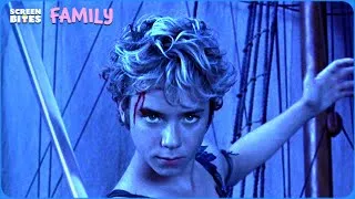 Thumbnail: Pan Defeats Hook (Final Fight) | Peter Pan (2003) | Screen Bites Family