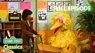 Thumbnail: Big Bird Goes to School | Sesame Street Classics Full Episode