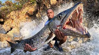 Thumbnail: I Went SOLO Spearfishing And Caught a MONSTER Barracuda!