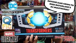 Thumbnail: Missing McFarlane's DC Multiverse Already? Marvel Legends Q-Fig DC Multiverse Matrix of Leadership
