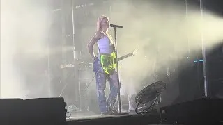 Thumbnail: Wet Leg – pond song, Live at Maha Music Festival 2026, Omaha, NE (8/8/2026)