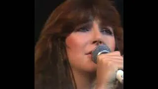Thumbnail: Kate Bush: The Wedding List ft. Phil Collins, Pete Townsend, Midge Ure -Live 1982 HQ