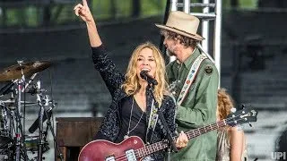 Thumbnail: Sheryl Crow Live on Today Show @ IMS ("Redemption Day"; "If It Makes You Happy"; "Soak Up The Sun")